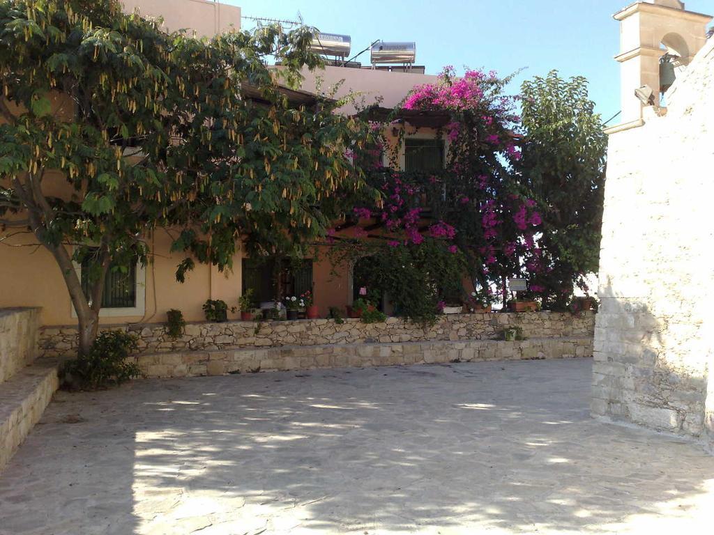 CretanHouse Hotel Myrtos Buitenkant foto